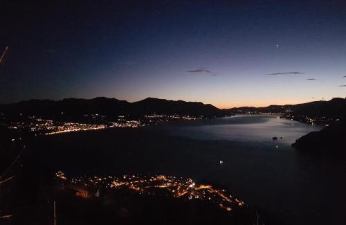 Campagnano di Roma Apartment | Casa con terrazza panoramica sul lago Maggiore
