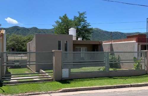 Santa Maria House | Casa con vista a las sierras