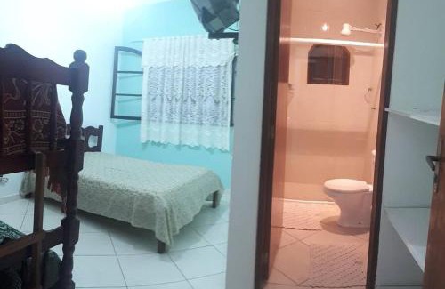 Cibratel II House | Casa confortável com 4 suítes para até 20 pessoas.