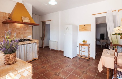 Fontanar Villa | Casa Cueva Sol y Salamandra Pozo Alcón by Ruralidays