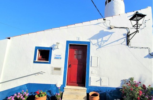 Amieira House | Casa da Chaminé - A Casa da Chaminé "torta"