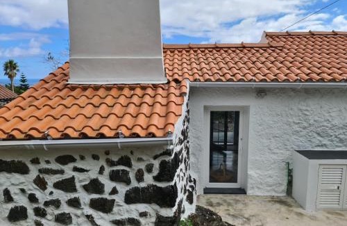 Sao Caetano Villa | Casa da Mãe - Entre o Pico e a Maré