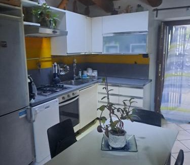 Cannobio Apartment | Casa Dalessi Loc Turistica CIN