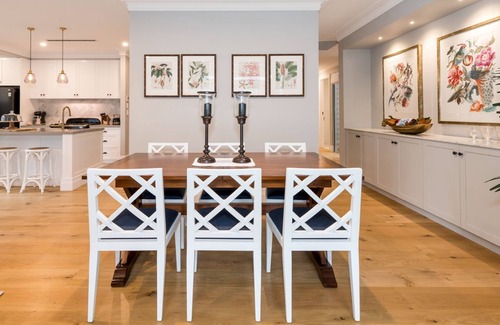 Berry Cottage | Casa De Berry - Luxurious Hamptons-style home away from home in Berry