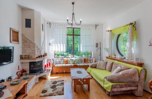 Moieciu Villa | Casa de Cărămidă