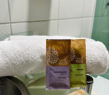 Alto Gasparinho House | Casa de campo com cachoeira no quintal