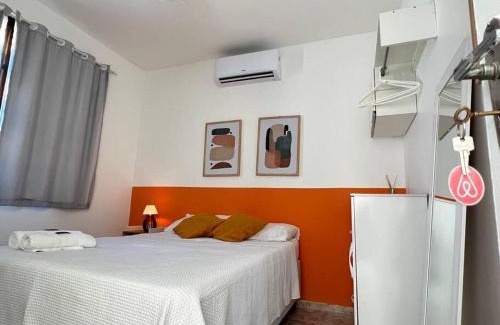 Jardim Camburi Apartment | Casa de Hóspedes 2Q até 6 pessoas 100m Praia e entrada independente