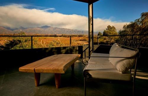 Vista Flores House | Casa de Huéspedes Bodega Gimenez Riili