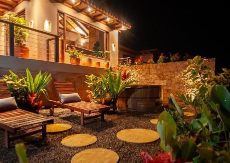 Villa de Leyva House | Casa de las Flores- Bugambilias