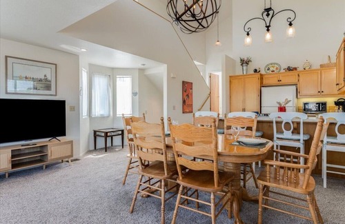 Park Hill House | Casa De Marina: 3 BR, 2 BA in Cambria, Sleeps 6