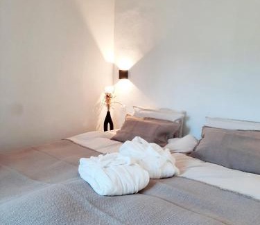 Cortelazor House | Casa de Piedras by SIERRA VIVA desing