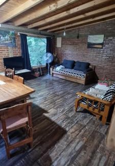 Villa Los Coihues House | Casa del bosque de cerezos.