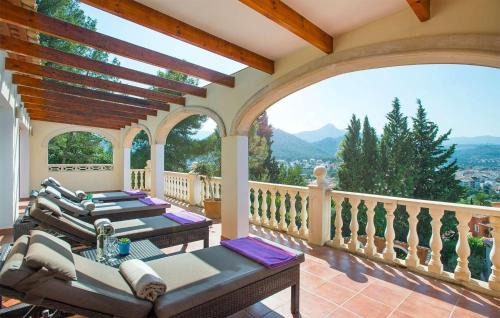 Orba Villa | casa del bosque