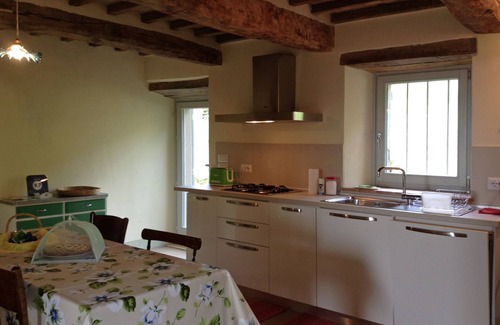 Anghiari Apartment | Casa del Camino - Nestling among tall cypresses, ancient oaks and… silence