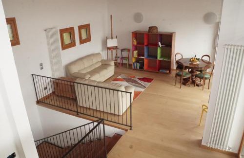 Villavetro House | Casa del Codirosso