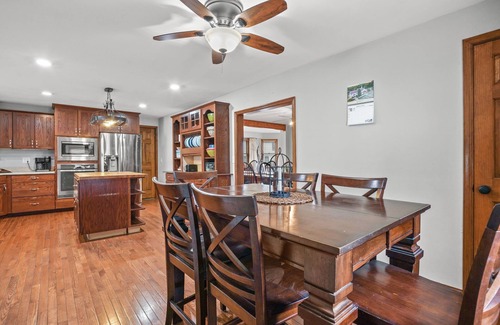 Chincoteague House | Casa del Mar - Pet friendly w/Hot tub!
