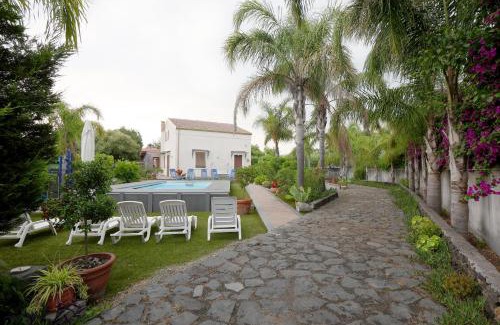 San Giovanni la Punta Villa | Casa delle foglie