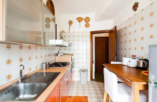 Sorrento Apartment | Casa Di Aria sea view and pool in Sorrento centre