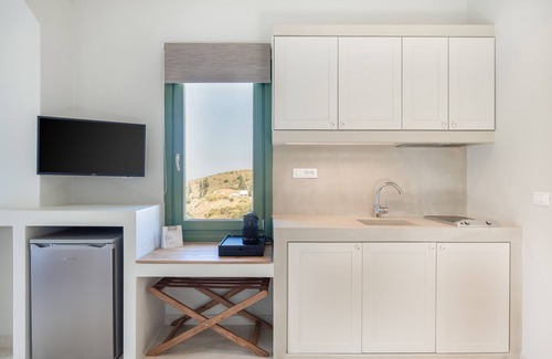 Andros Town House | Casa Di Fiori Andros Suites