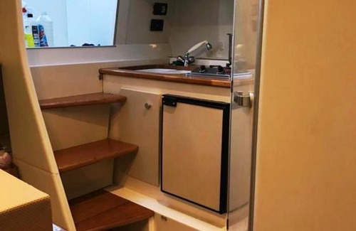 Castellammare di Stabia Boat Rental | casa di Lorenzo