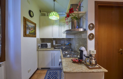 Varenna Apartment | "CASA DI MEZZO" Varenna center, lake of COMO beautiful as written by Rick Steves