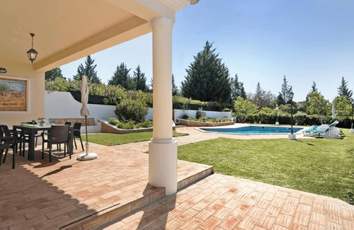 Albufeira Villa | Casa dos Avós - Three Bedroom Villa, Sleeps 6