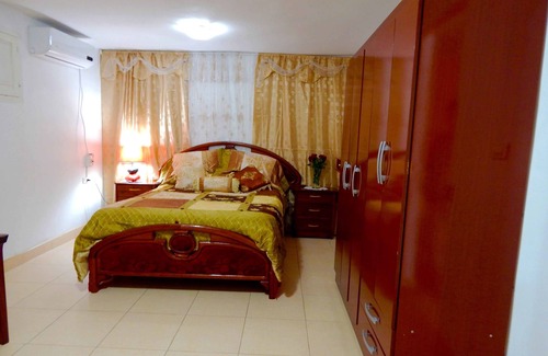 Holguin House | Casa Dotres