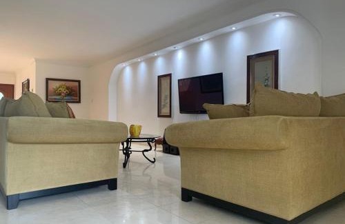 Bella Vista House | Casa Duplex Privada con Piscina