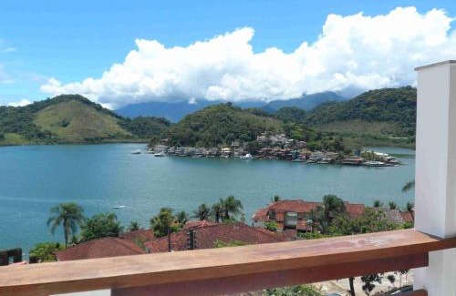 Itanema House | Casa em Angra dos Reis no Paraíso do Condomínio do Engenho