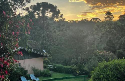 Loteamento Jardim Veu da Noiva House | Casa em Campos do Jordão - 3 quartos, com churrasqueira