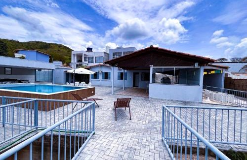 Capitolio House | Casa em Capitólio com piscina e vista para lago | W1