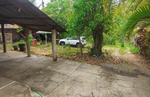 Rio das Flores House | Casa em frente a praça principal