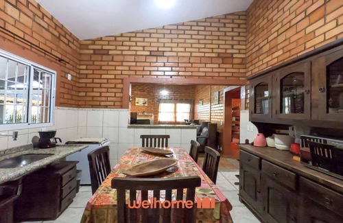 Aguas de Santa Barbara House | Casa em Santa Barbara com Piscina e natureza