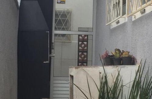 Enseada House | Casa Enseada, Prainha, Praia Grande prox mar com 2 ar split