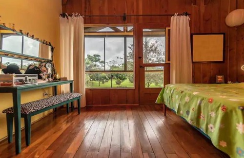 Roble House | Casa España