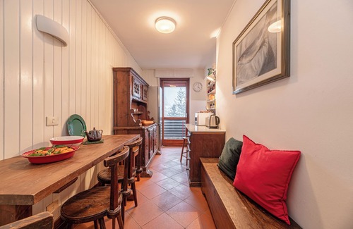 Courmayeur Apartment | Casa Etoile, a 10-minute walk from downtown and the cable car!