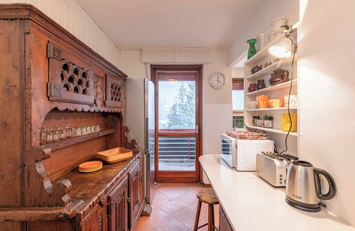 Courmayeur Apartment | Casa Etoile, a 10-minute walk from downtown and the cable car!