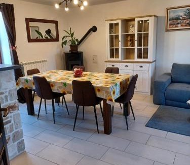 Bale House | Casa Felice