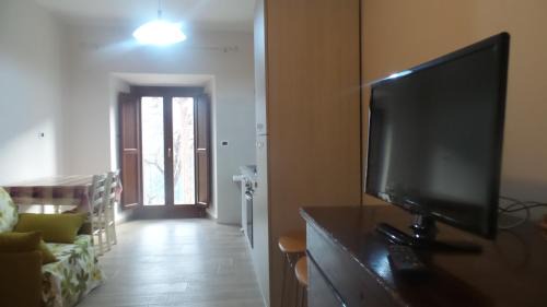 Fontecchio Apartment | Casa Furore
