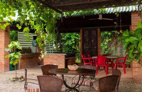 Honda House | Casa Guali