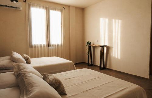 Colonia Centro Hotel | Casa Hotel Izkina