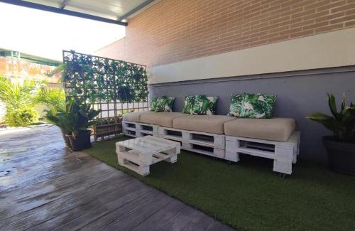 Arges House | Casa Iker 10min puy du fou only family