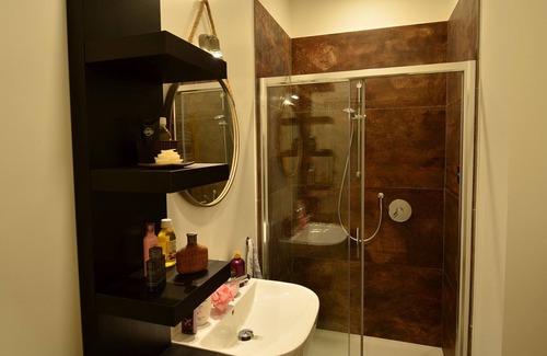 Vignola House | Casa Jireh B&B - everything