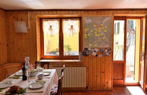 Carlazzo House | Casa Joly, la casetta tra i tre laghi