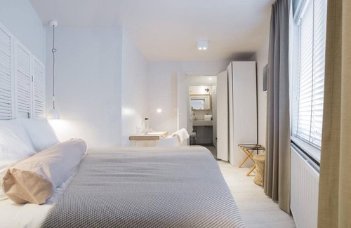 Municipality of Delft Hotel | Casa Julia