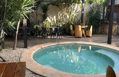 Chichen Itza - Valladolid House | Casa la roca 3, family room, A/C, wifi, with minibar and pool access