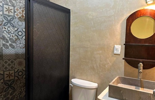 Chichen Itza - Valladolid House | Casa la roca 3, family room, A/C, wifi, with minibar and pool access