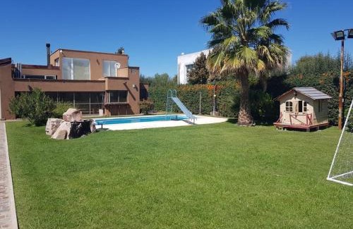 Vistalba House | Casa Las Palmas