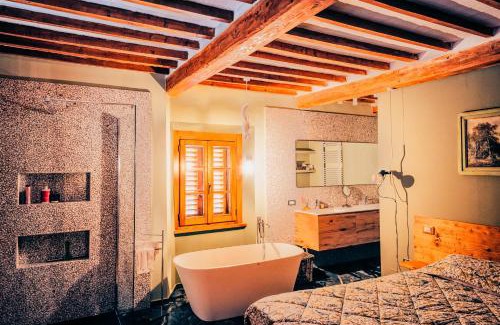 Poppi House | Casa Lierna 11