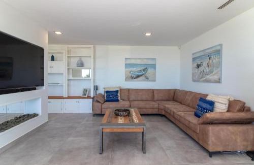 Carvoeiro Villa | Casa Limao Luxury villa sea views in Carvoeiro